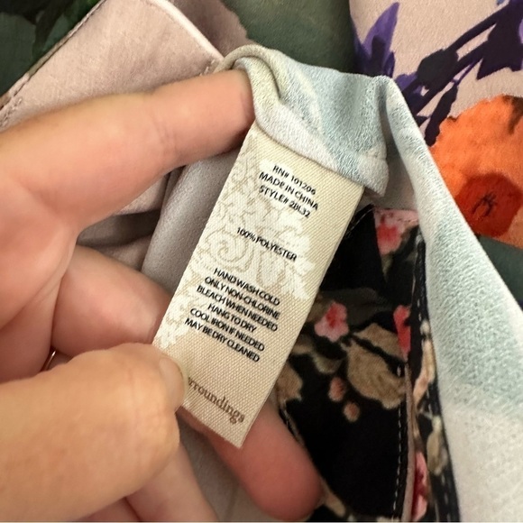 Soft Surroundings Womens Medium Satin Floral Button Down Shirt New Mauve Pink - Picture 5 of 6